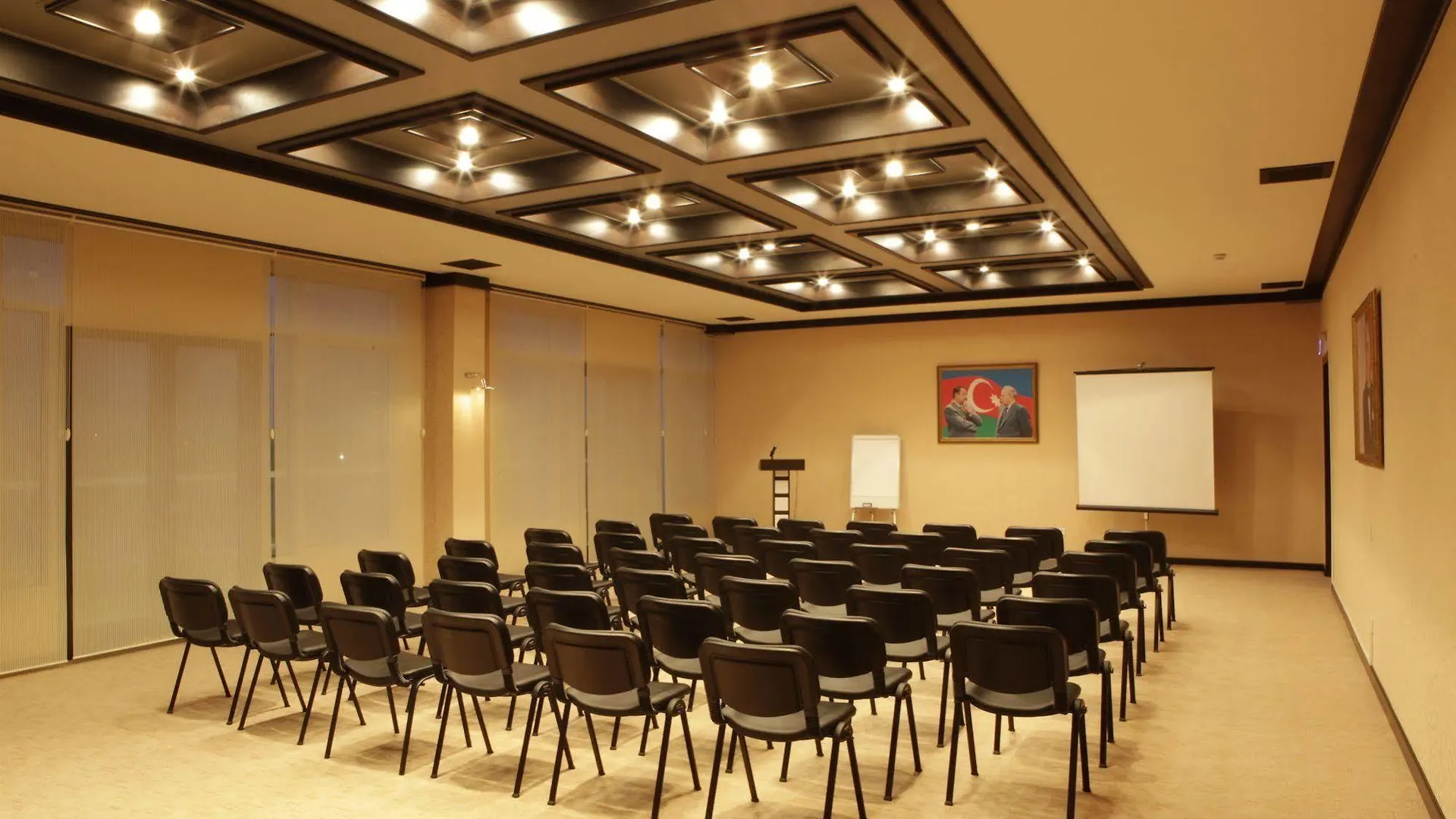 Days Hotel By Wyndham Baku